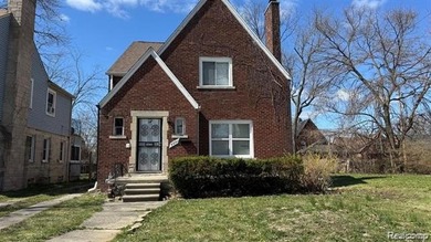 Lake Saint Clair Home For Sale in Detroit Michigan