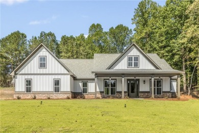 Lake Home For Sale in Gainesville, Georgia