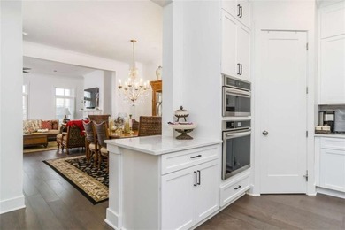 Better Than New Townhome in Prime Downtown Woodstock Location!