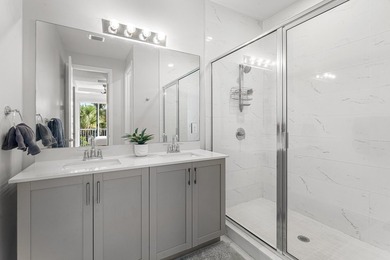 Gorgeous, modern 4 bd/ 3.5 bath end unit townhome in the heart - photo 21