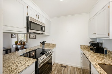 Beautifully updated and offered fully furnished, this - photo 22