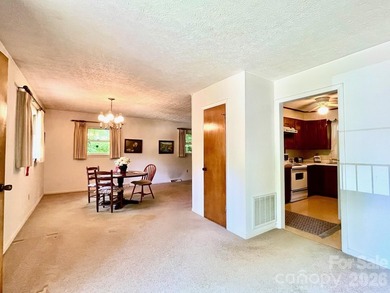 This charming home is in a prime location with no HOA fees and - photo 24