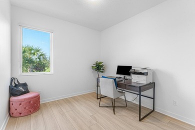 Gorgeous, modern 4 bd/ 3.5 bath end unit townhome in the heart - photo 29