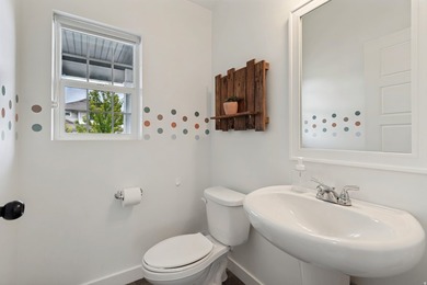 Come see this beautifully maintained home in the highly - photo 16