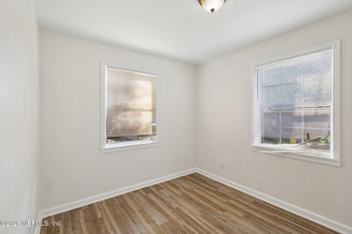 Welcome to 1617 Campus Street, Jacksonville, FL 32209 -- an - photo 22
