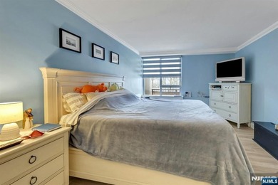 CONTACT DEBRA JACOBS & HALLEY NATKIN COLDWELL BANKER FORT LEE - photo 36