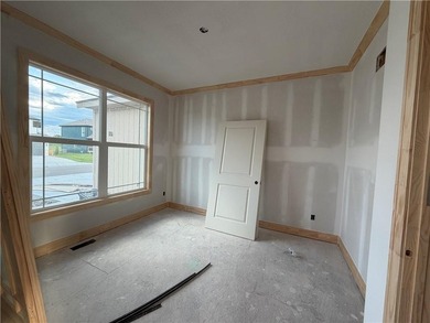 Nearing completion! Brand new floor plan with access to the - photo 2