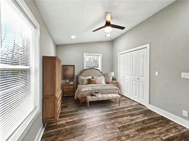This beautifully updated split-level home offers 3 bedrooms and - photo 16