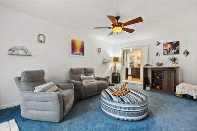 This bright and spacious commuter's dream offers everything you - photo 8