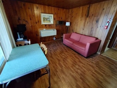 Piney Point Fishing Resort offers a once-in-a-lifetime - photo 19