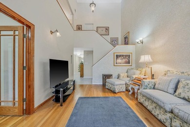 Oceanside - Brower Oakview Condominium - Beautiful 3-bedroom, 2 - photo 21