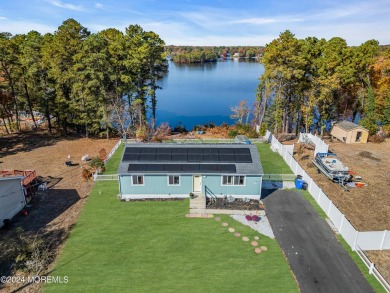 Country Lake Home For Sale in Browns Mills New Jersey