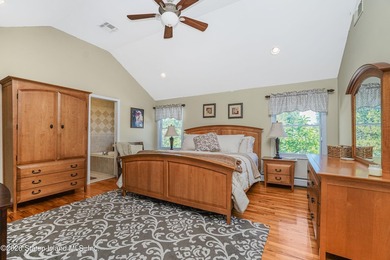 1st time offer! 2-family detached, 4 BR Center Hall Colonial - photo 23