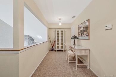 Oceanside - Brower Oakview Condominium - Beautiful 3-bedroom, 2 - photo 28