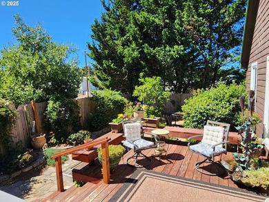 This beautiful 3-bedroom, 2.5-bath Cape Cod style home blends - photo 28