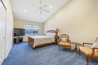 Oceanside - Brower Oakview Condominium - Beautiful 3-bedroom, 2 - photo 31