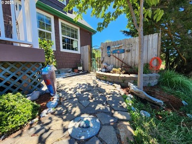 This beautiful 3-bedroom, 2.5-bath Cape Cod style home blends - photo 31