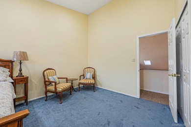 Oceanside - Brower Oakview Condominium - Beautiful 3-bedroom, 2 - photo 32