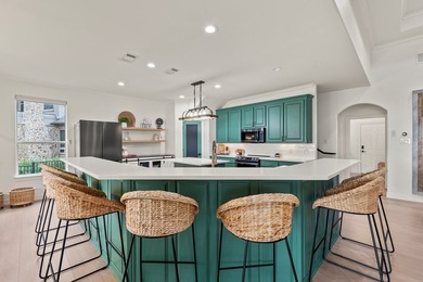 Stunningly renovated waterfront 2,920 sq ft home in Gun Barrel - photo 13