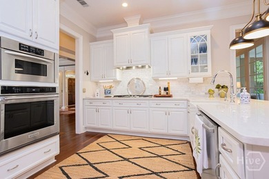 Experience the perfect marriage of traditional elegance and - photo 17