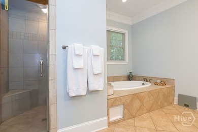 Experience the perfect marriage of traditional elegance and - photo 28