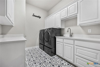 Experience elevated Central Texas living at 2544 Jubilation Dr - photo 34