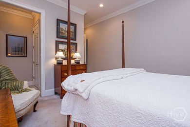 Experience the perfect marriage of traditional elegance and - photo 38