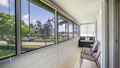 2 Bedroom, 1.5 Bathroom second-floor condo in Century Village, a - photo 10