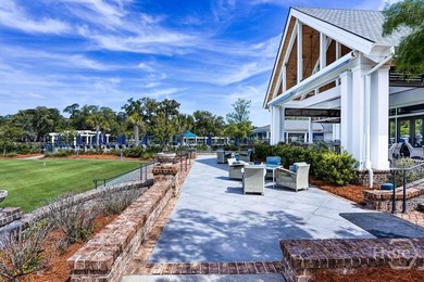 Experience the perfect marriage of traditional elegance and - photo 60