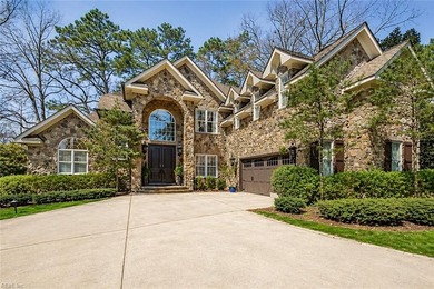 Custom 4 bedroom, 3.5 bath home in sought-after Birdneck Point - photo 1