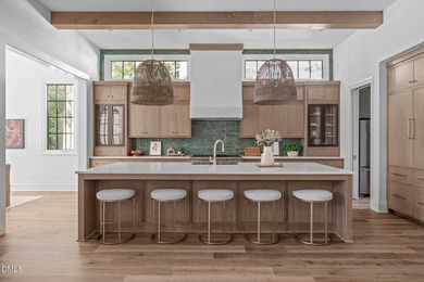 Luxury and craftsmanship define this stunning custom-built - photo 10
