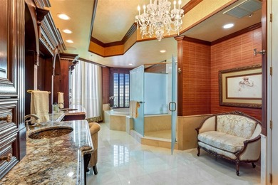 Elegantly Re-Imagined Corner Penthouse, offered fully furnished - photo 17