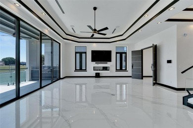 Come and experience the epitome of Apollo Beach living within - photo 25