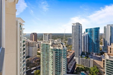 Elegantly Re-Imagined Corner Penthouse, offered fully furnished - photo 25