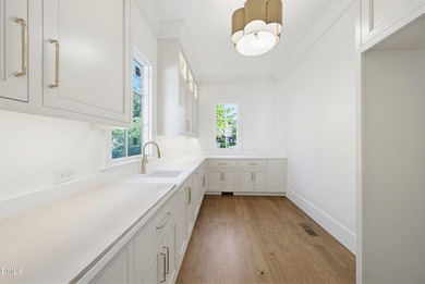 Experience timeless elegance and modern sophistication in this - photo 9