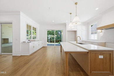 Experience timeless elegance and modern sophistication in this - photo 10