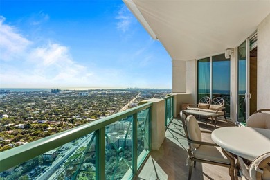 Elegantly Re-Imagined Corner Penthouse, offered fully furnished - photo 35