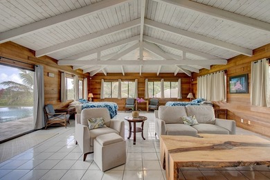 Offered for sale for the first time with over 32 years in the - photo 9