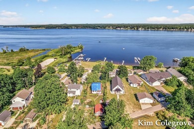 Rare opportunity to own a home with beautiful views of White - photo 2