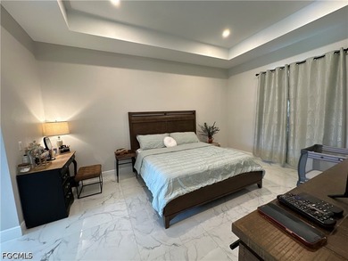 A Modern Oasis with the Ultimate Workshop in Lehigh Acres - photo 7