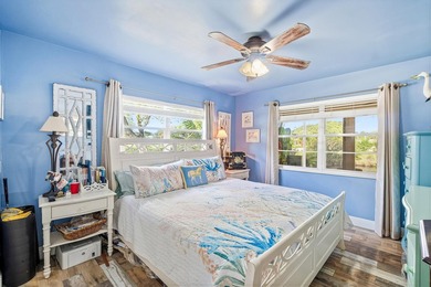 This beautiful, ground-floor, corner unit is full of wonderful - photo 11