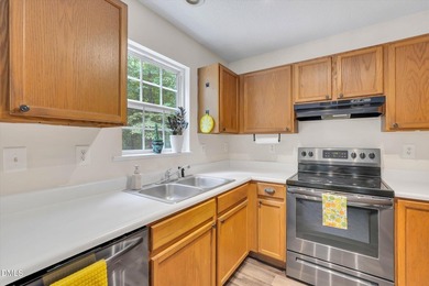 Welcome home to this beautiful 4-bedroom, 3-bath residence - photo 12