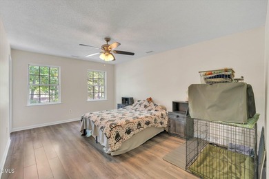 Welcome home to this beautiful 4-bedroom, 3-bath residence - photo 16