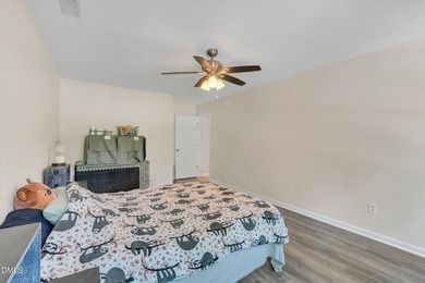 Welcome home to this beautiful 4-bedroom, 3-bath residence - photo 17