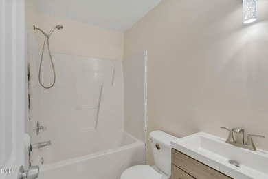 Welcome home to this beautiful 4-bedroom, 3-bath residence - photo 24
