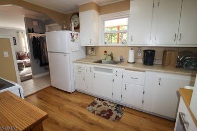 Additional listing photo 4