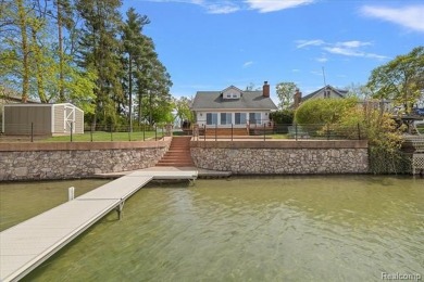 Lake Home For Sale in Waterford, Michigan