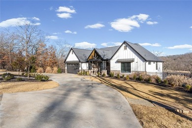 Custom-built luxury lake home and dock on Beaver Lake near - photo 2