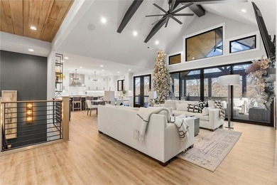 Custom-built luxury lake home and dock on Beaver Lake near - photo 3