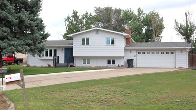 Yellowstone River Home For Sale in Glendive Montana